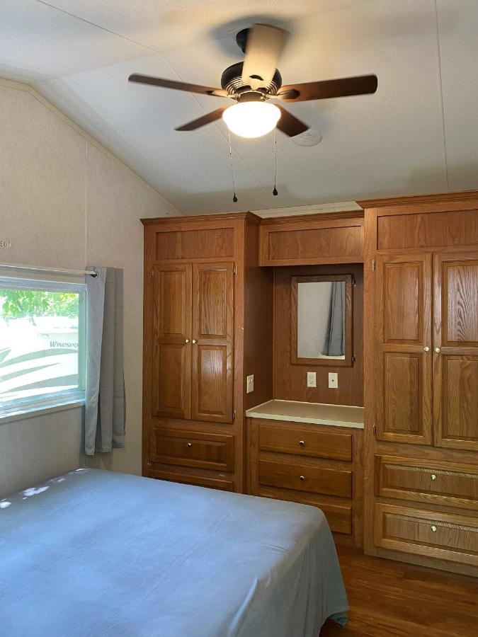 The Vintage Rv'S At Wilderness Presidential Camp Resort By Tripforth Spotsylvania Exteriér fotografie